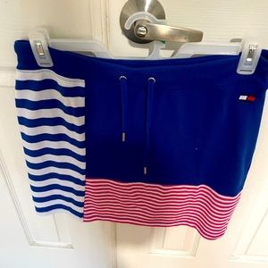 Tommy Hilfiger lg skirt